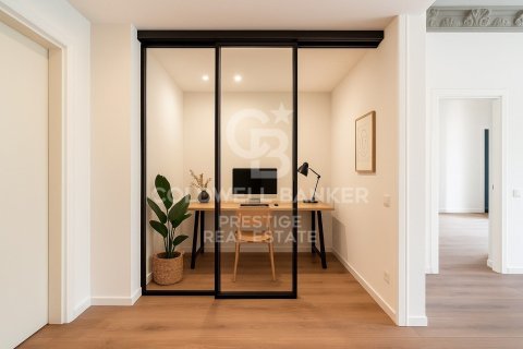 3 bedrooms apartment for sale in Barcelona, Catalonia, Spain № 5521 - photo 10