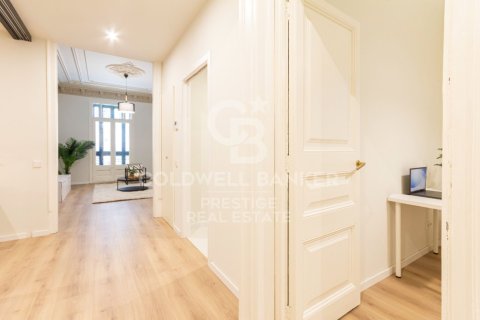 3 bedrooms apartment for sale in Barcelona, Catalonia, Spain № 5521 - photo 11