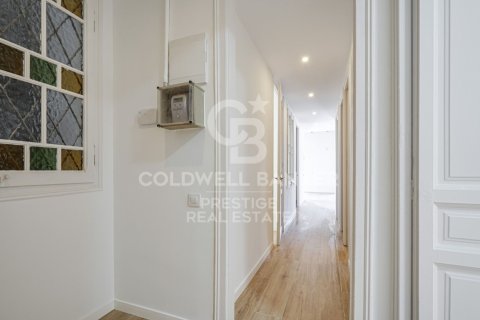 Купить квартиру в Барселона, Испания с 3 спальни, 82м², № 5518 - фото 22