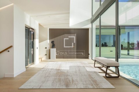 Villa de 8 dormitorios en venta en Barcelona, Cataluña, Spain № 3735 - foto 16