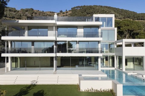 Villa de 8 dormitorios en venta en Barcelona, Cataluña, Spain № 3735 - foto 2