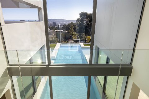 Villa de 8 dormitorios en venta en Barcelona, Cataluña, Spain № 3735 - foto 24