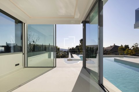Villa de 8 dormitorios en venta en Barcelona, Cataluña, Spain № 3735 - foto 19