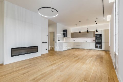 Купить квартиру в Барселона, Испания с 4 спальни, 140м², № 3733 - фото 6