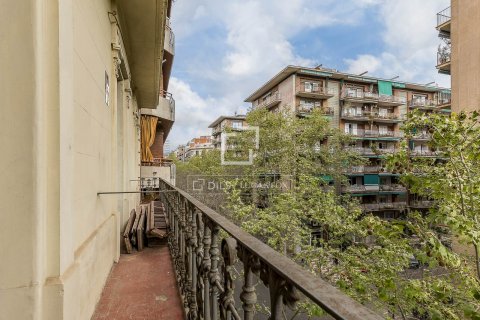 Купить квартиру в Барселона, Испания с 4 спальни, 140м², № 3733 - фото 5