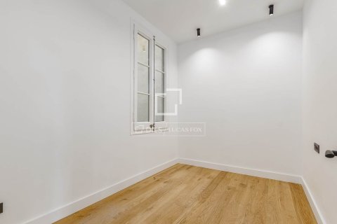Купить квартиру в Барселона, Испания с 4 спальни, 140м², № 3733 - фото 21