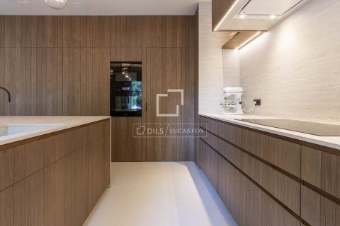 Apartamento de 1 dormitorio en venta en Barcelona, Cataluña, Spain № 3737 - foto 12
