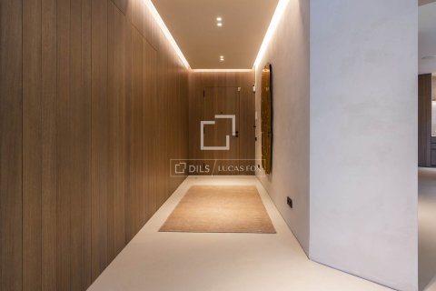 Apartamento de 1 dormitorio en venta en Barcelona, Cataluña, Spain № 3737 - foto 14