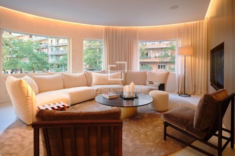 Apartamento de 1 dormitorio en venta en Barcelona, Cataluña, Spain № 3737 - foto 26