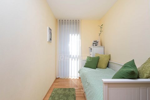 Apartamento de 3 dormitorios en venta en Barcelona, Cataluña, Spain № 8636 - foto 25