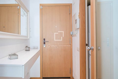 Apartamento de 3 dormitorios en venta en Barcelona, Cataluña, Spain № 8636 - foto 7