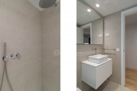 Apartamento de 2 dormitorios en alquiler en Barcelona, Cataluña, Spain № 8634 - foto 17