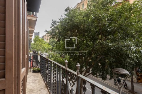 Снять в аренду квартиру в Барселона, Испания с 4 спальни, 174м², № 8631 - фото 29