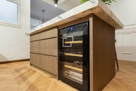 Снять в аренду квартиру в Барселона, Испания с 4 спальни, 174м², № 8631 - фото 15