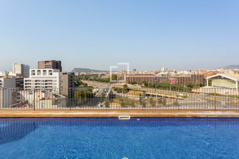 Apartamento de 4 dormitorios en alquiler en Barcelona, Cataluña, Spain № 8637 - foto 18