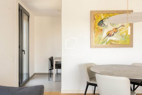 Apartamento de 4 dormitorios en alquiler en Barcelona, Cataluña, Spain № 8637 - foto 10