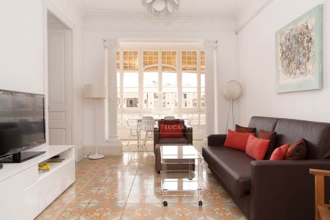 Apartamento de 7 dormitorios en venta en Barcelona, Cataluña, Spain № 8632 - foto 5