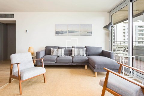 Apartamento de 2 dormitorios en venta en Barcelona, Cataluña, Spain № 8633 - foto 10