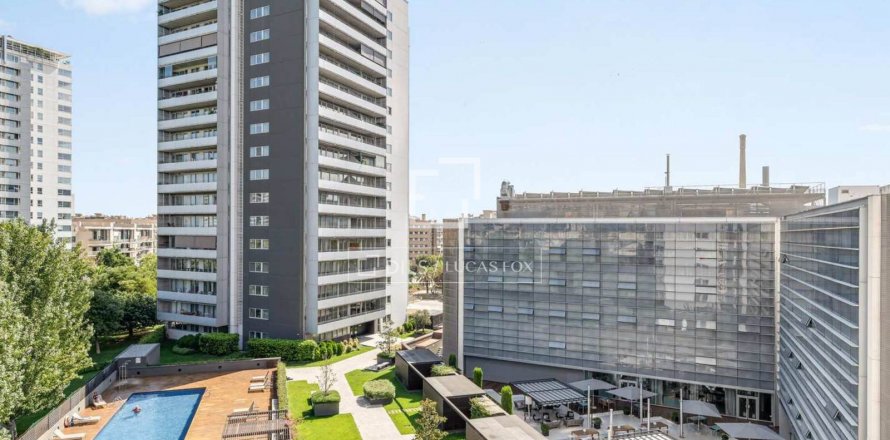 Apartamento de 2 dormitorios en venta en Barcelona, Cataluña, Spain № 8633