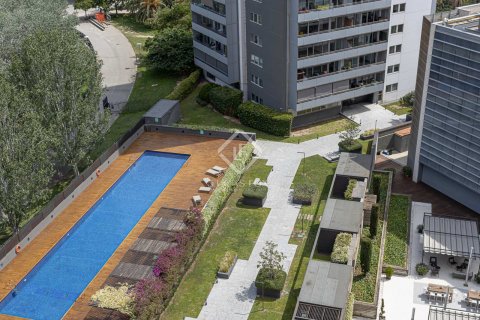Apartamento de 2 dormitorios en venta en Barcelona, Cataluña, Spain № 8633 - foto 5
