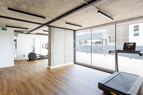 Apartamento de 2 dormitorios en venta en Barcelona, Cataluña, Spain № 8633 - foto 19