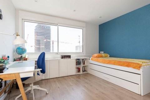 5 bedrooms villa for rent in Esplugues de Llobregat, Barcelona, Catalonia, Spain № 8635 - photo 30