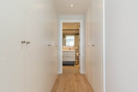 5 bedrooms villa for rent in Esplugues de Llobregat, Barcelona, Catalonia, Spain № 8635 - photo 27