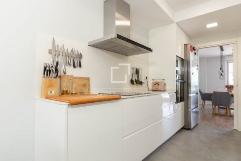 5 bedrooms villa for rent in Esplugues de Llobregat, Barcelona, Catalonia, Spain № 8635 - photo 18