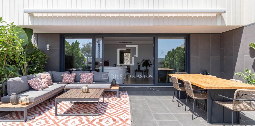5 bedrooms villa for rent in Esplugues de Llobregat, Barcelona, Catalonia, Spain № 8635
