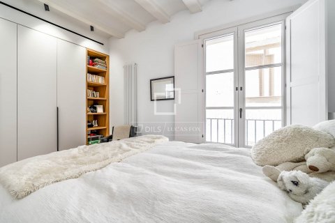 Apartamento de 3 dormitorios en venta en Barcelona, Cataluña, Spain № 8555 - foto 25