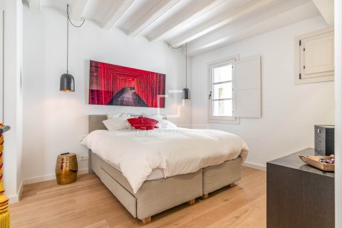 Apartamento de 3 dormitorios en venta en Barcelona, Cataluña, Spain № 8555 - foto 11