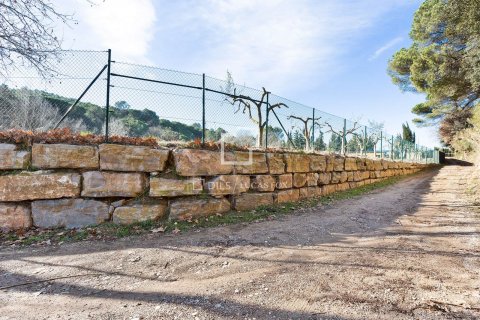 land plot for sale in Sant Cugat Del Valles, Barcelona, Catalonia, Spain № 8554 - photo 23