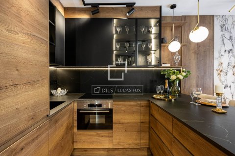 Apartamento de 1 dormitorio en venta en Barcelona, Cataluña, Spain № 8557 - foto 9