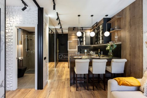 Apartamento de 1 dormitorio en venta en Barcelona, Cataluña, Spain № 8557 - foto 6