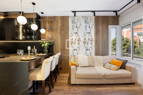 Apartamento de 1 dormitorio en venta en Barcelona, Cataluña, Spain № 8557 - foto 2