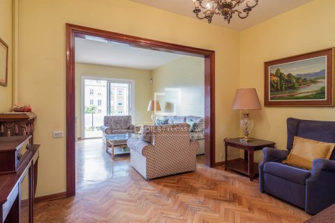 Купить квартиру в Барселона, Испания с 4 спальни, 160м², № 8553 - фото 8