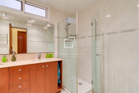 Купить квартиру в Барселона, Испания с 4 спальни, 160м², № 8553 - фото 27