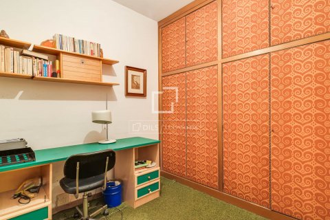 Купить квартиру в Барселона, Испания с 4 спальни, 160м², № 8553 - фото 22