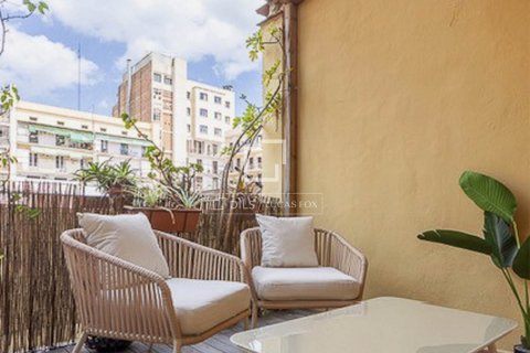 Купить квартиру в Барселона, Испания с 2 спальни, 116м², № 8558 - фото 3