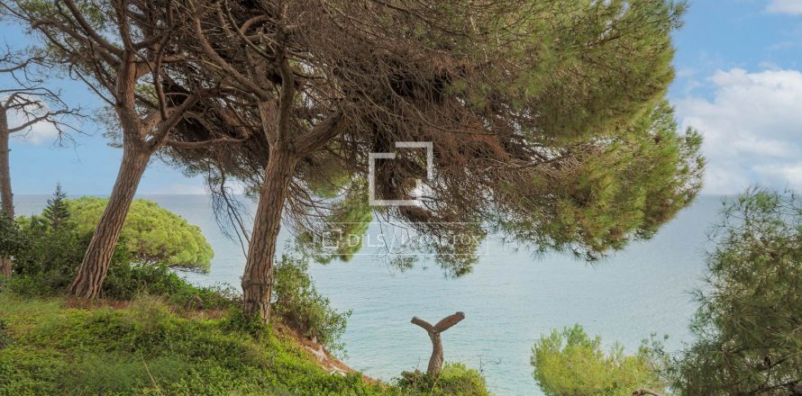 land plot for sale in Arenys de Mar, Barcelona, Catalonia, Spain № 8556