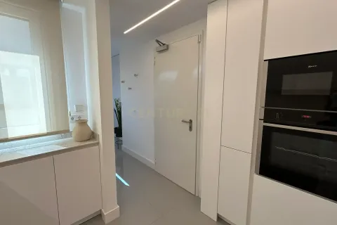 Apartamento de 2 dormitorios en venta en Barcelona, Cataluña, Spain № 6984 - foto 19