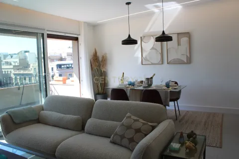 Apartamento de 2 dormitorios en venta en Barcelona, Cataluña, Spain № 6984 - foto 11