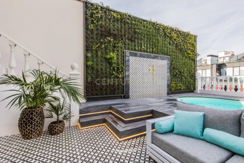 Сasa de 4 dormitorios en venta en Barcelona, Cataluña, Spain № 6978 - foto 6