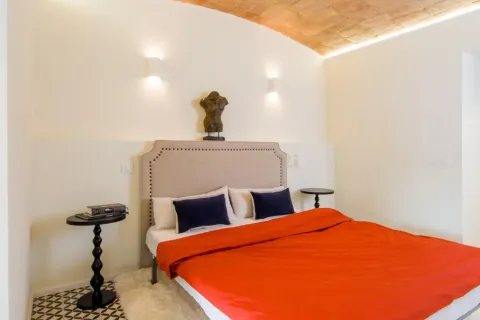 Сasa de 4 dormitorios en venta en Barcelona, Cataluña, Spain № 6978 - foto 16