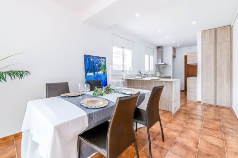 Villa de 4 dormitorios en venta en Sitges, Barcelona, Cataluña, Spain № 3716 - foto 4