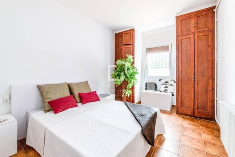 Villa de 4 dormitorios en venta en Sitges, Barcelona, Cataluña, Spain № 3716 - foto 16