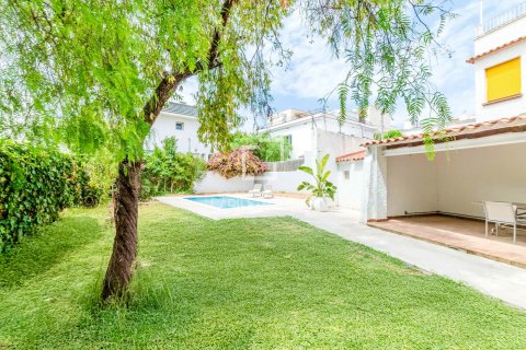 Villa de 4 dormitorios en venta en Sitges, Barcelona, Cataluña, Spain № 3716 - foto 30