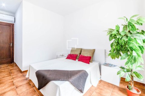 Villa de 4 dormitorios en venta en Sitges, Barcelona, Cataluña, Spain № 3716 - foto 17