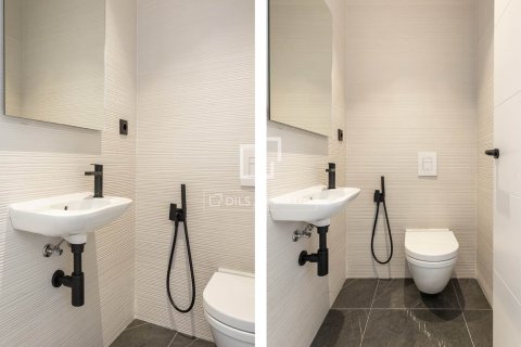 Купить квартиру в Барселона, Испания с 3 спальни, 156м², № 4155 - фото 24
