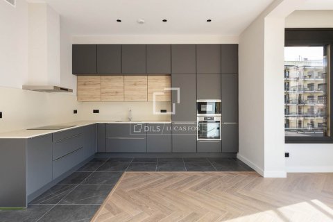 Купить квартиру в Барселона, Испания с 3 спальни, 156м², № 4155 - фото 5